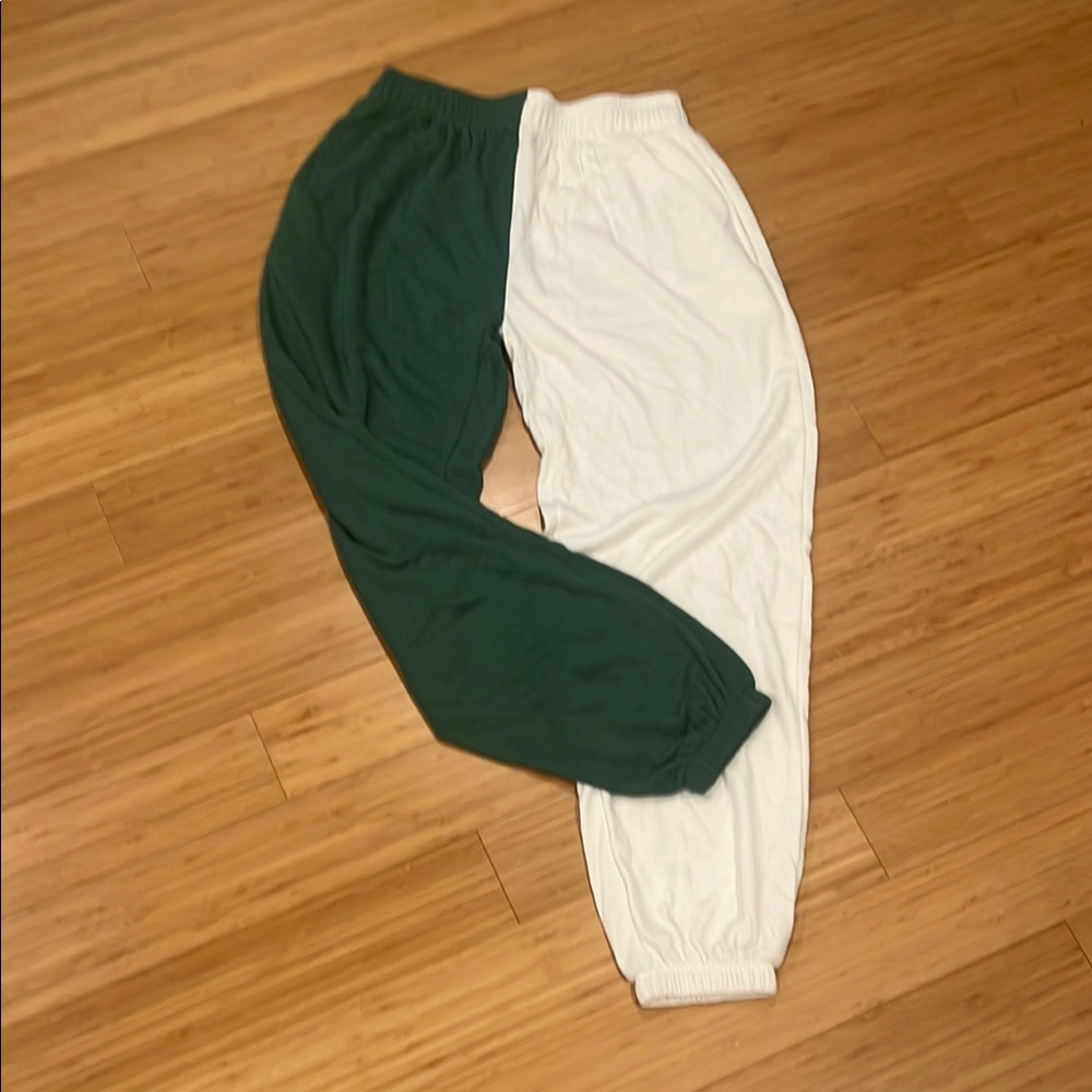 Womens Two-Tone Green and White Joggers